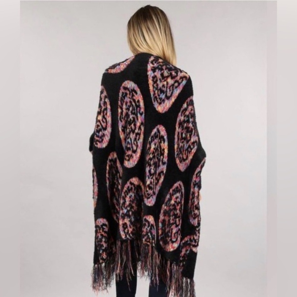 Black‎ Fuzzy Aztec Fringe Soft Cardigan